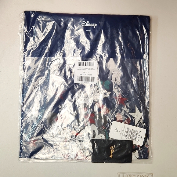 ❤️NWT VINTAGE TORRIID DISNEY TEE  MICKEY MOUSE & FRIENDS AMERICANA PLUS SIZE - Picture 7 of 14